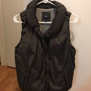 Gap Puffer Vest
